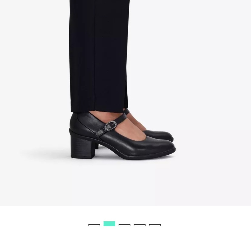 Clarks Women's Shayla Jane Classic Chunky Heel
